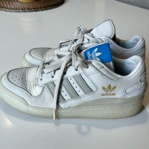 Adidas platform skater sneakers